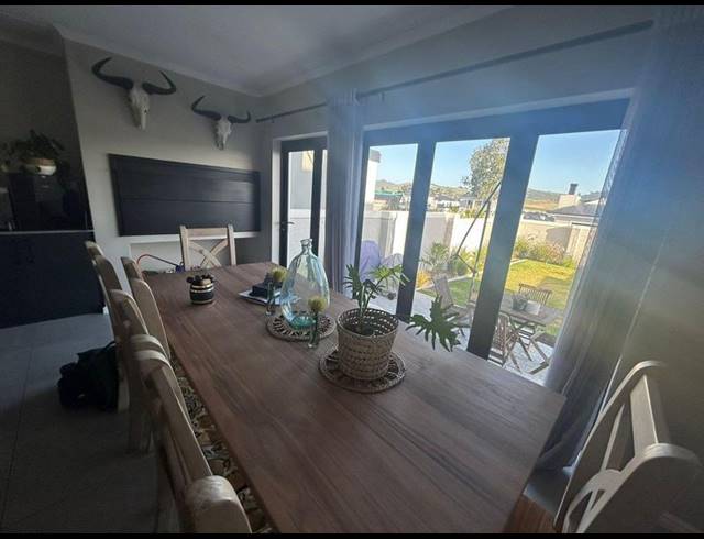 3 BEDROOM PROPERTY TO RENT IN PROTEA HEIGHTS